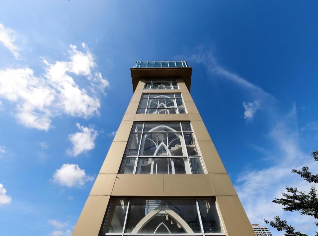 Nite And Day Batam Jodoh Square Hotel Exterior photo
